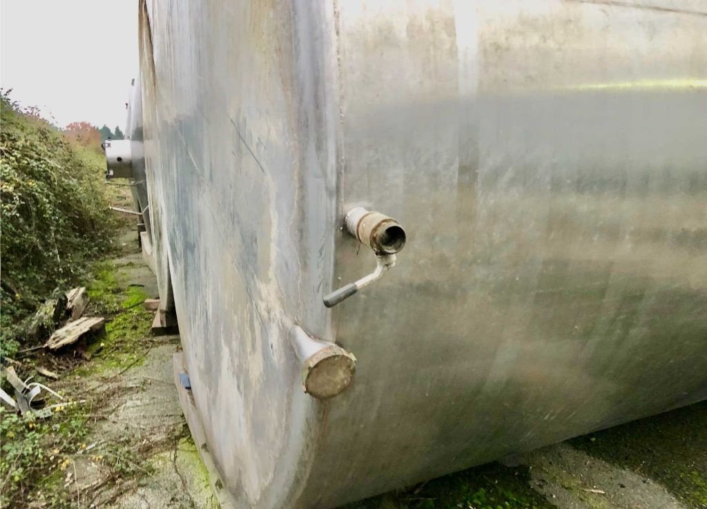 Sonstige Obsttechnik & Weinbautechnik del tipo Sonstige | Cuve inox sur pieds - 200 HL, Gebrauchtmaschine In Monteux (Immagine 3)